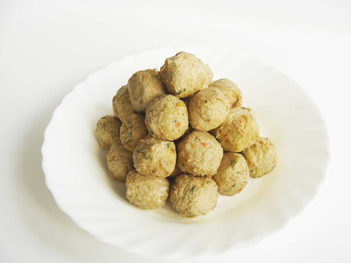 CHICKEN MEATBALL (VEGAN)